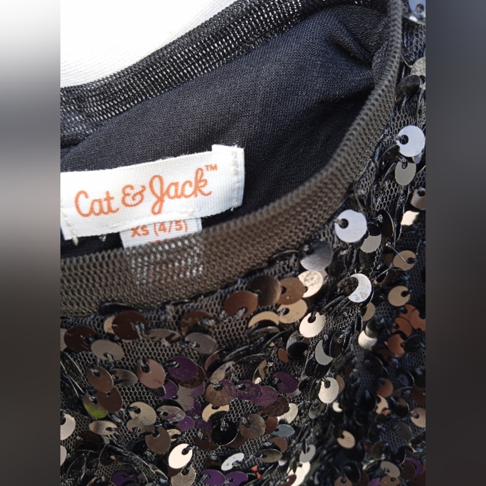 Size XS 4-5 Black sequined Cat & Jack dress - Picture 6 of 7